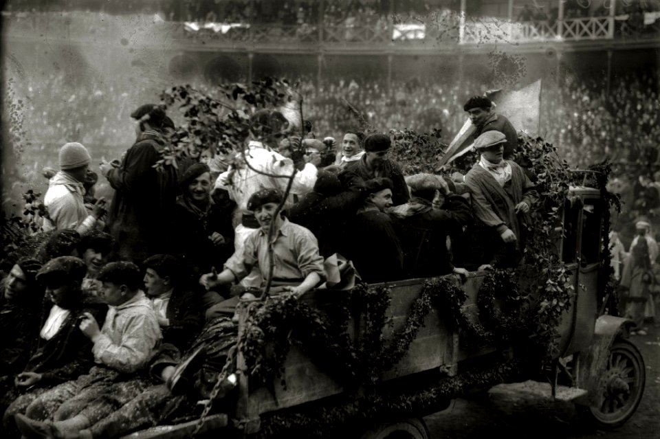 Carnavales en Tolosa (3 de 4) - Fondo Car-Kutxa Fototeka
