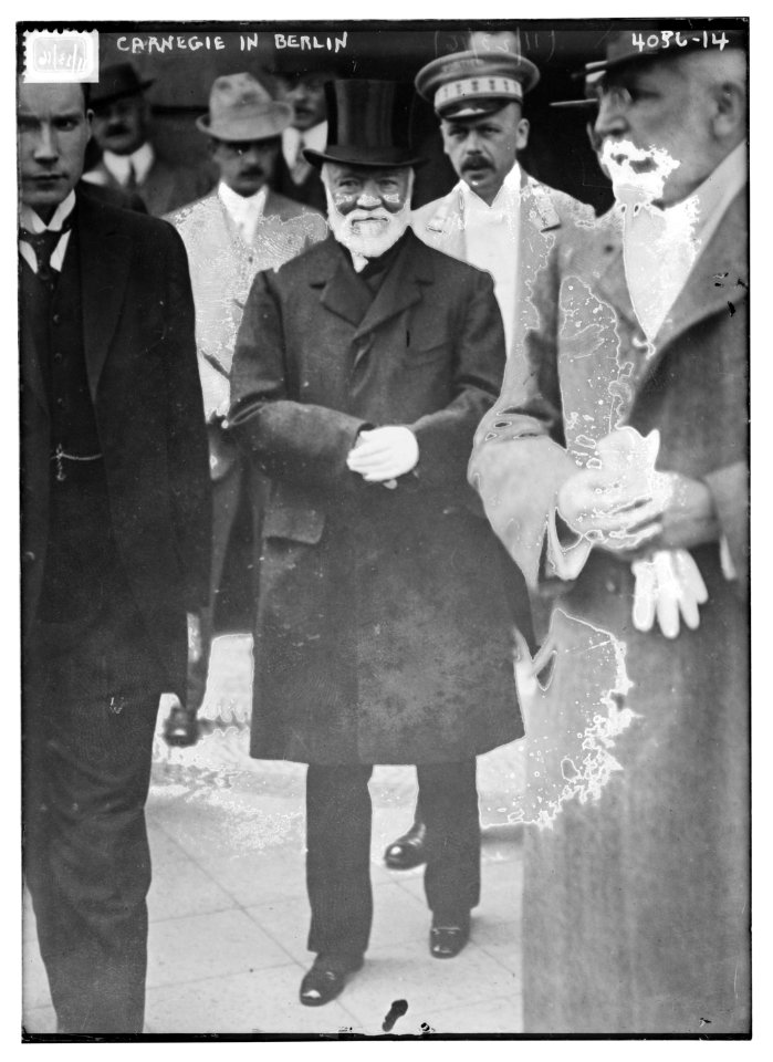 Carnegie in Berlin LCCN2014703216