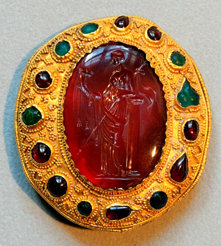 Carnelian intaglio Prolemaic queen CdM Paris