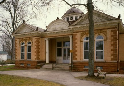 Carnegie Free Library, 300 East South Street, Union (Union County, South Carolina)