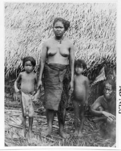 Carolinians near Agana, Guam (circa 1900)