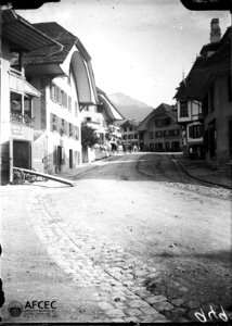 Carrer de Frutigen
