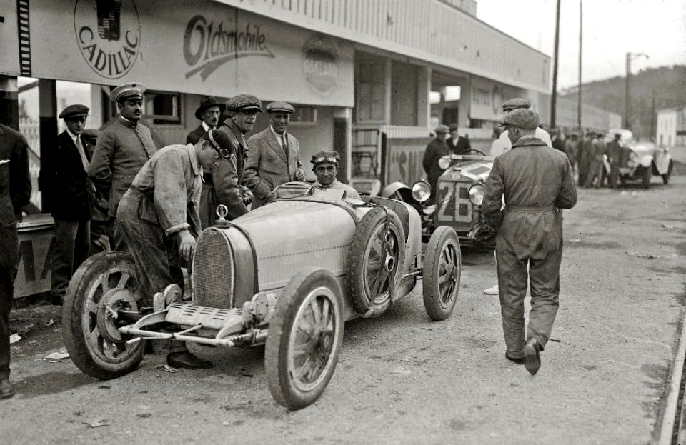 Carrera automóvilistica en el circuito de Lasarte (131 de 493) - Fondo Car-Kutxa Fototeka