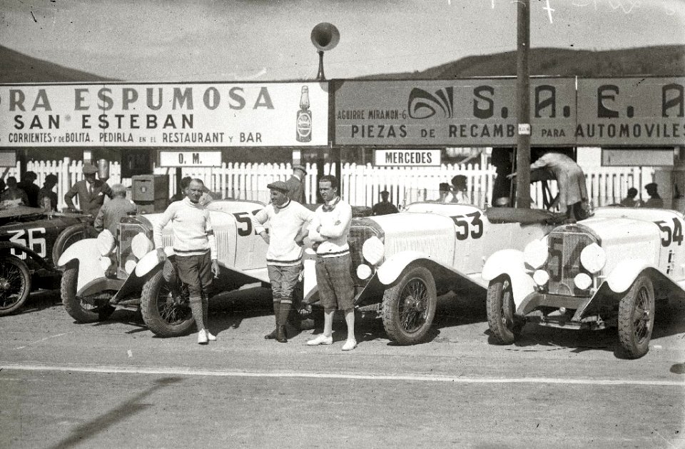 Carrera automóvilistica en el circuito de Lasarte (143 de 493) - Fondo Car-Kutxa Fototeka