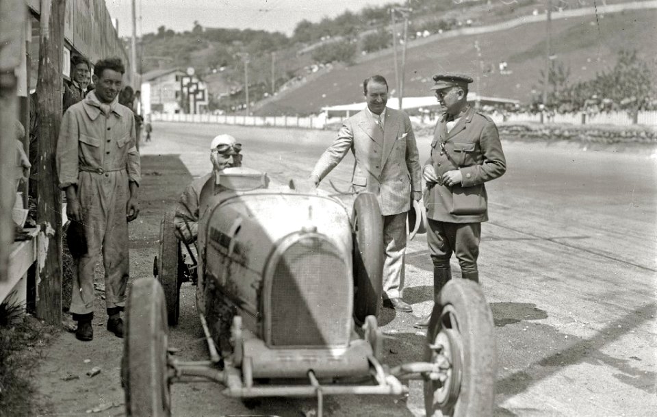 Carrera automóvilistica en el circuito de Lasarte (154 de 493) - Fondo Car-Kutxa Fototeka