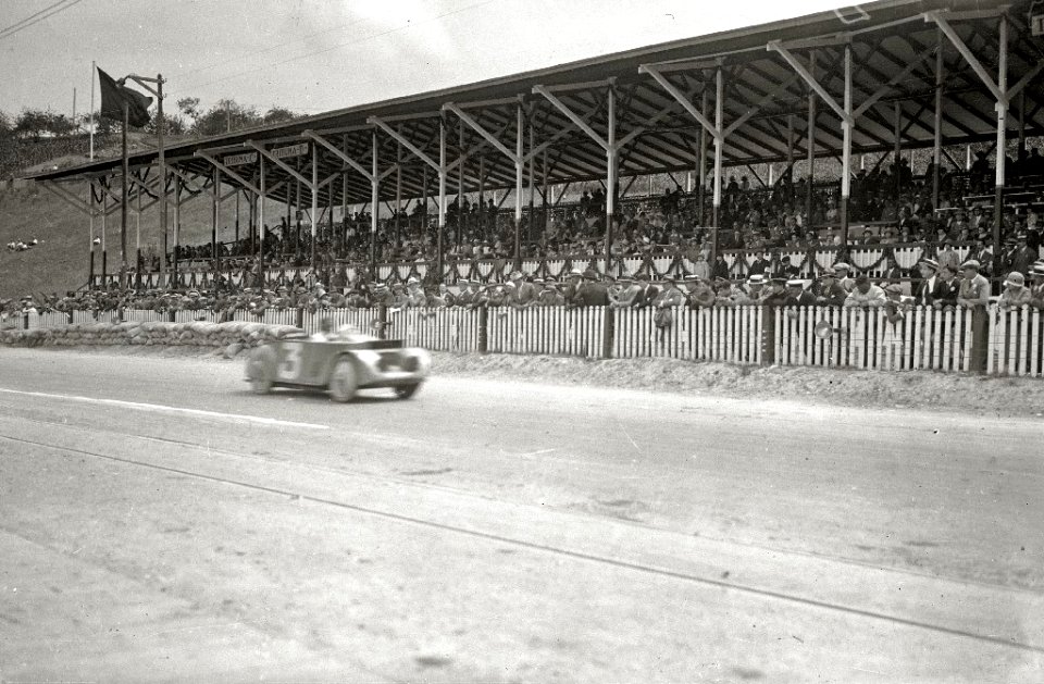 Carrera automóvilistica en el circuito de Lasarte (137 de 493) - Fondo Car-Kutxa Fototeka