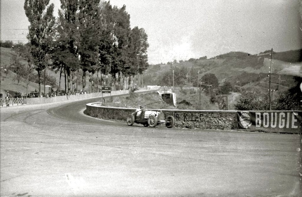 Carrera automóvilistica en el circuito de Lasarte (207 de 493) - Fondo Car-Kutxa Fototeka