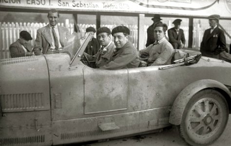 Carrera automóvilistica en el circuito de Lasarte (194 de 493) - Fondo Car-Kutxa Fototeka