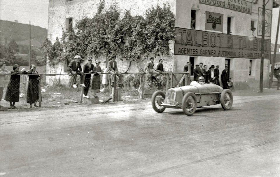 Carrera automóvilistica en el circuito de Lasarte (153 de 493) - Fondo Car-Kutxa Fototeka