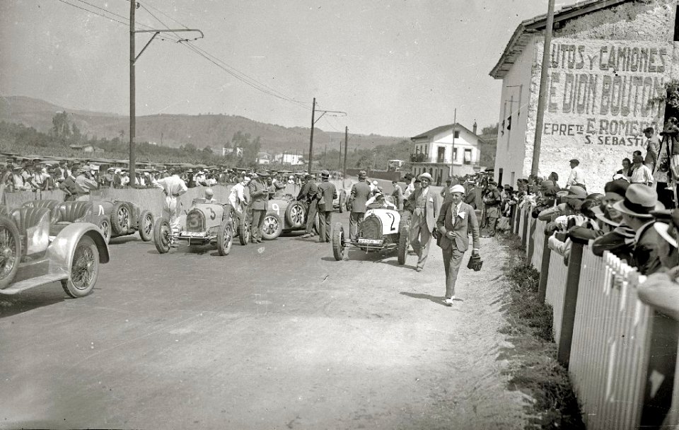 Carrera automóvilistica en el circuito de Lasarte (219 de 493) - Fondo Car-Kutxa Fototeka