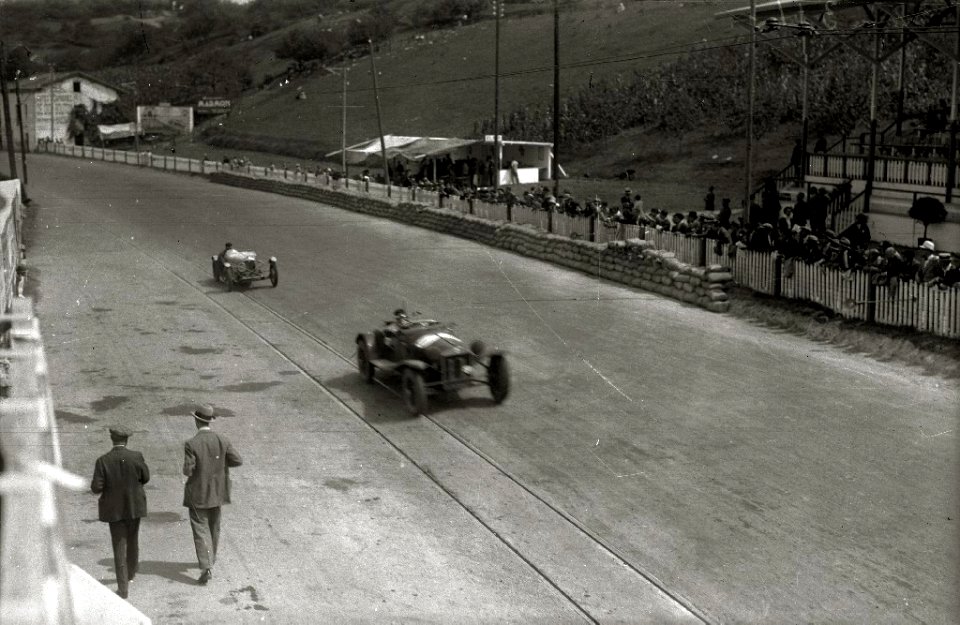 Carrera automóvilistica en el circuito de Lasarte (243 de 493) - Fondo Car-Kutxa Fototeka