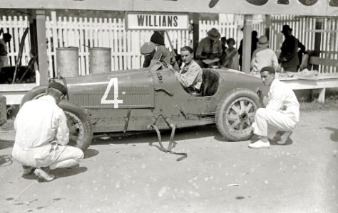 Carrera automóvilistica en el circuito de Lasarte (196 de 493) - Fondo Car-Kutxa Fototeka