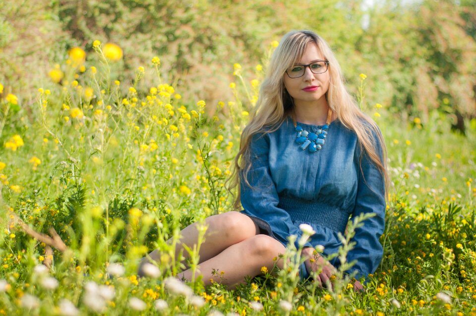Woman in glasses glade