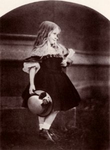 Carrol, Lewis - Beatrice Henley (Zeno Fotografie)