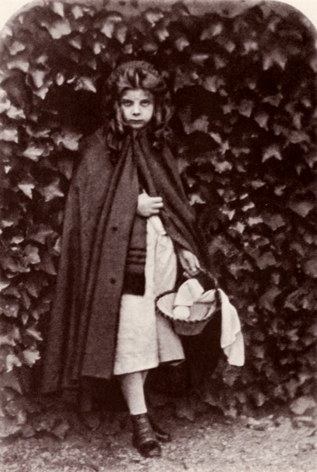 Carrol, Lewis - Agnes Grace Weld (1) (Zeno Fotografie)