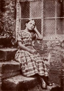 Carrol, Lewis - »Coates« (»Mäntel«), Tochter eines Angestellten bei Croft Rectory (Zeno Fotografie)