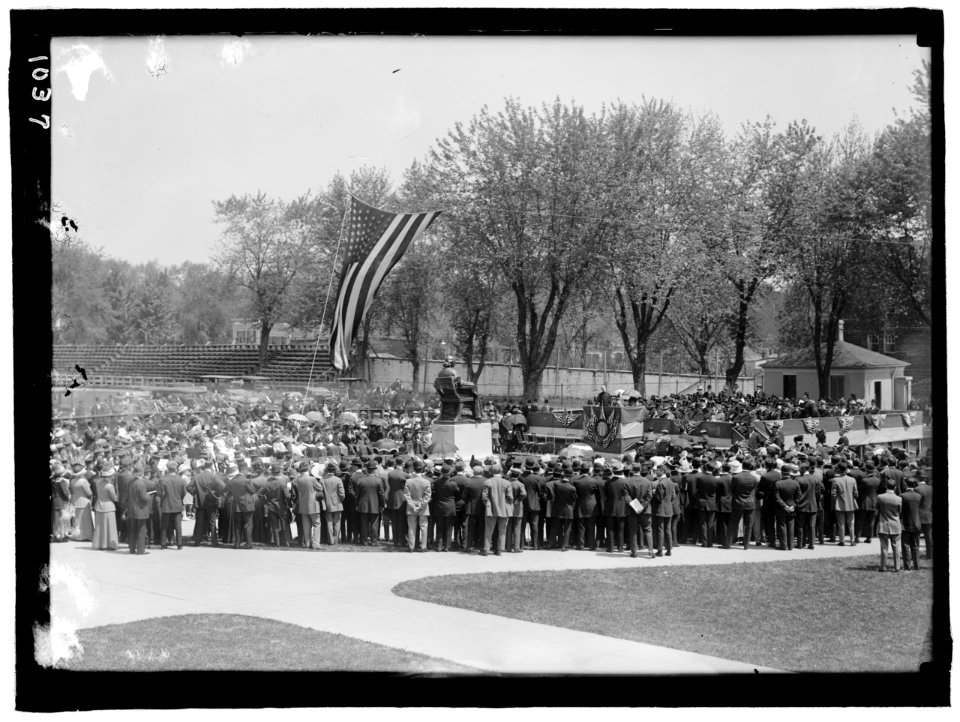 CARROLL, JOHN. STATUE AT GEORGETOWN UNIVERSITY, DEDICATED MAY 4, 1912. SCENES AT DESK LCCN2016863631