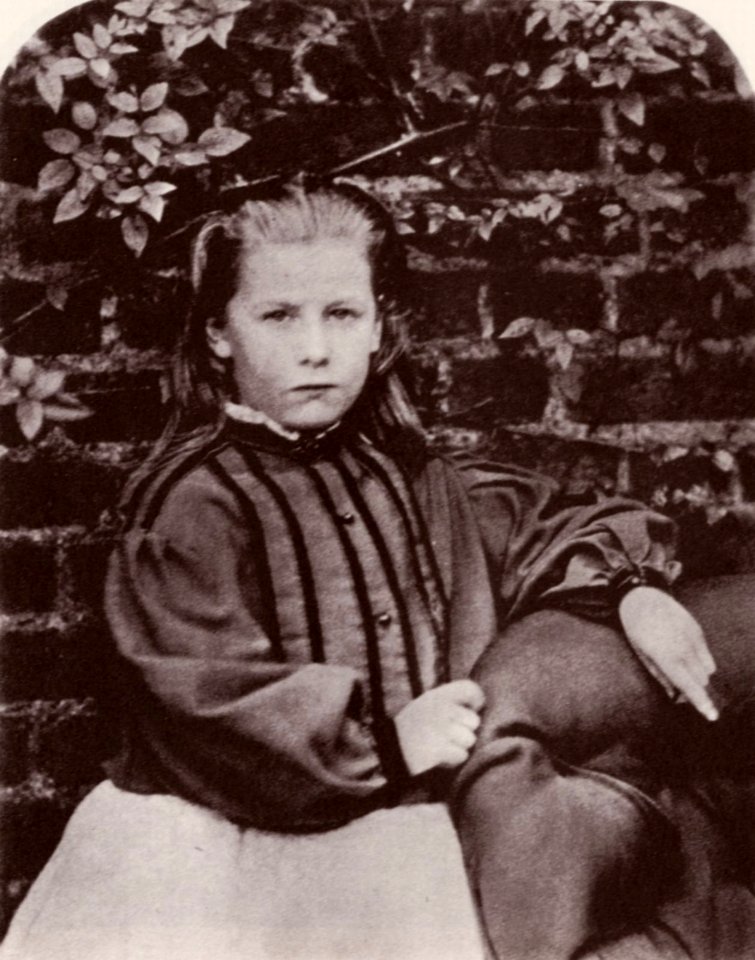 Carrol, Lewis - Zoe Strong (Zeno Fotografie)