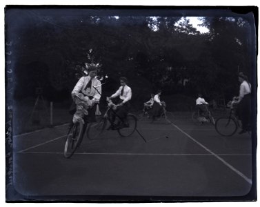 Carshalton Convent (St Philomena's School), 8 Jul 1907 (16555649546)