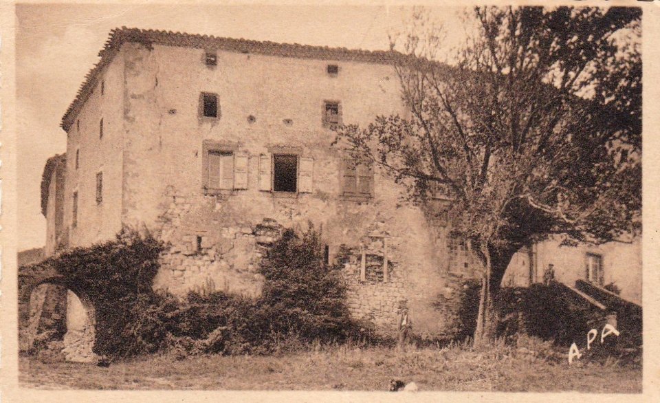 Carte château d'Escoussens