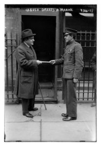 Caruso greets a marine LCCN2014705324