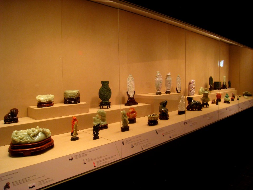 Carved objects, Asian collection - Worcester Art Museum - IMG 7544