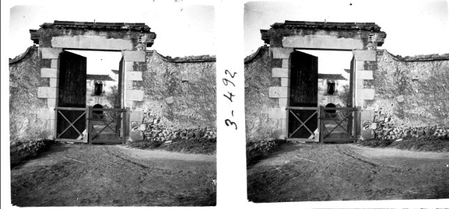 Casa amb finestrals a Rubí