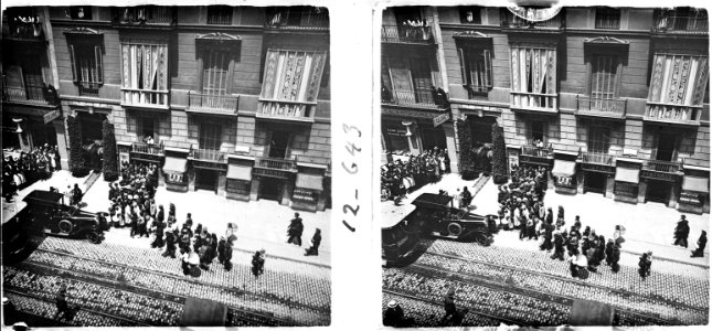 Casament de la veïna del nº 9 del carrer Pelai de Barcelona
