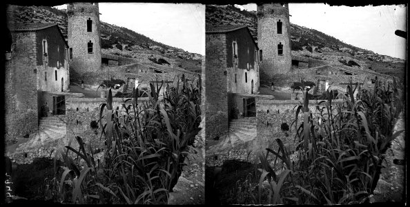 Cases i una torre a Garraf