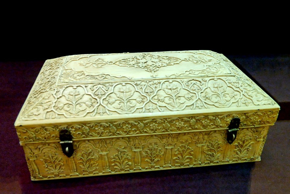 Casket India Louvre MAO2039