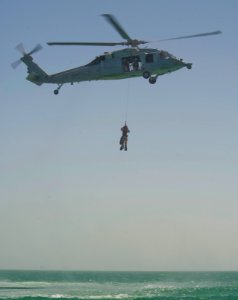 Cast and Recovery exercise with EODMU 2 and HSC 26 120604-N-YX920-267
