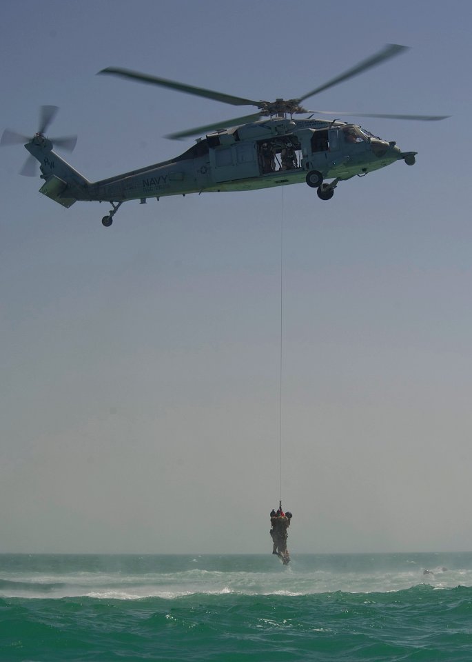 Cast and Recovery exercise with EODMU 2 and HSC 26 120604-N-YX920-250