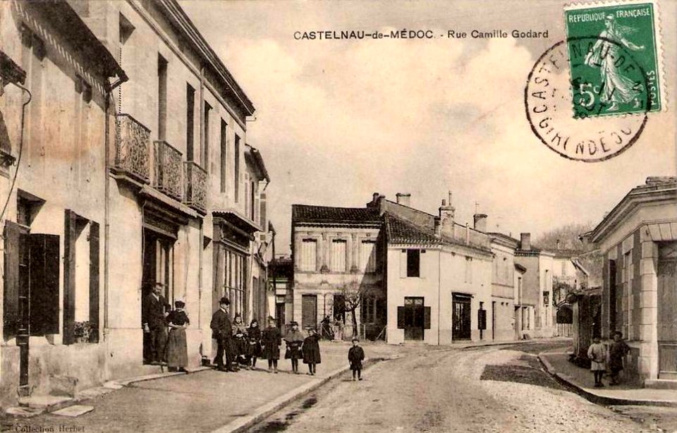 Castelnau-de-Médoc - rue Camille-Godard
