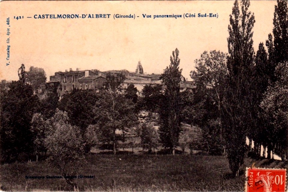 Castelmoron d'Albret - vue générale d