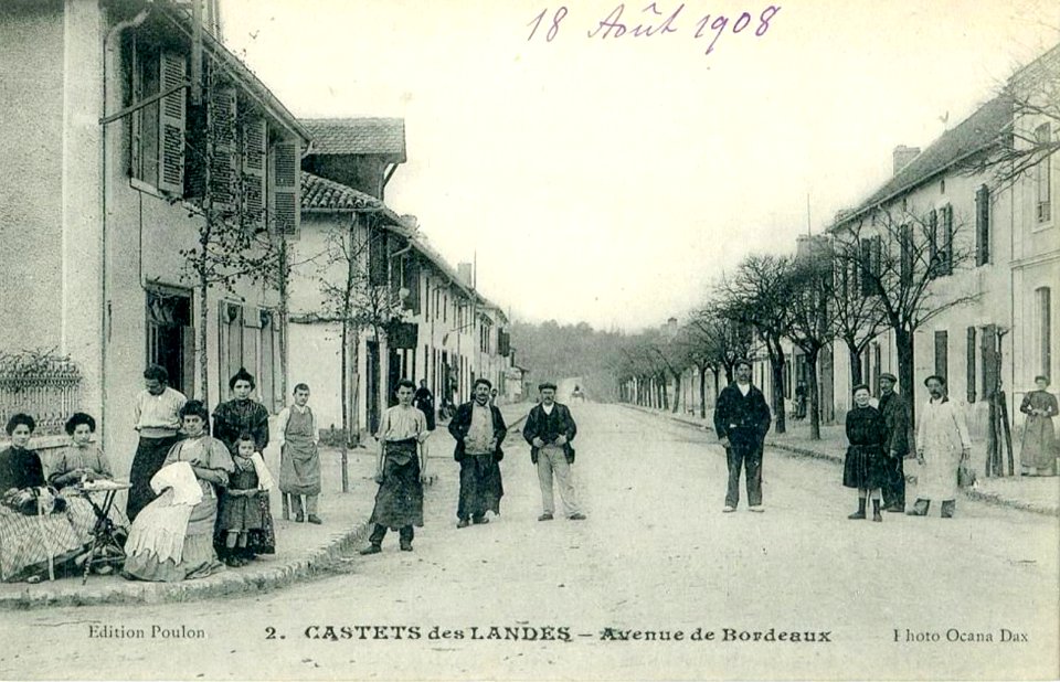 Castets (Landes) - route de Bordeaux 1