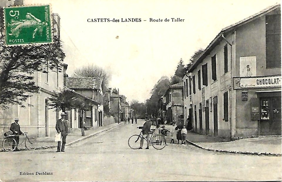 Castets (Landes) - route de Taller