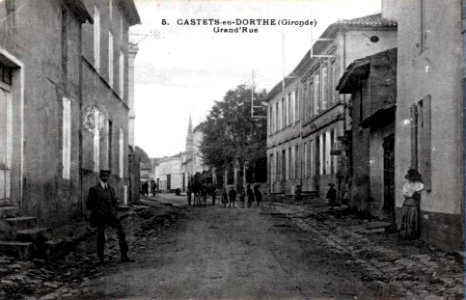 Castets-en-Dorthe - bourg 8