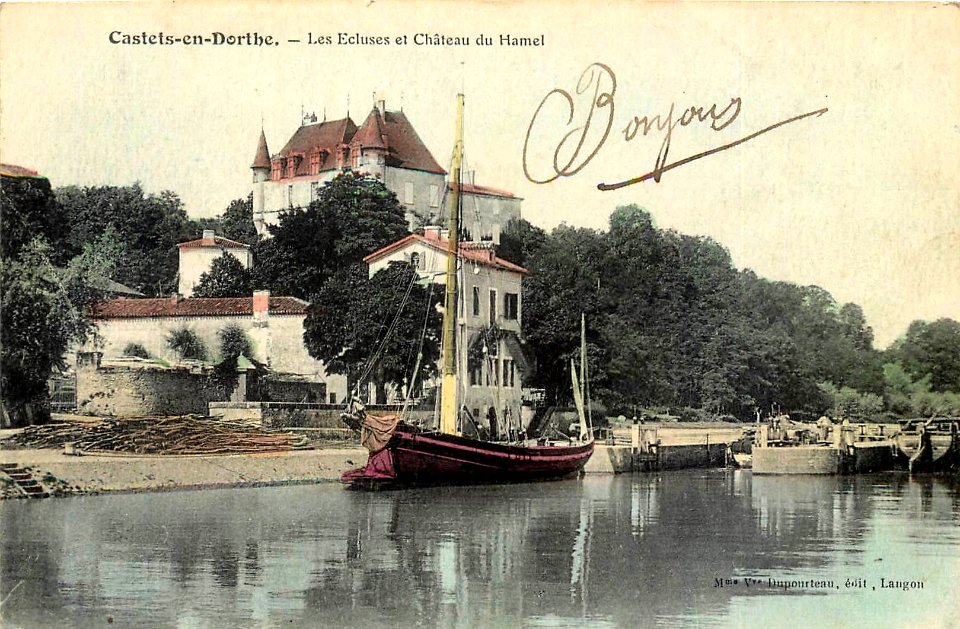 Castets-en-Dorthe - Ecluses et le château 1a