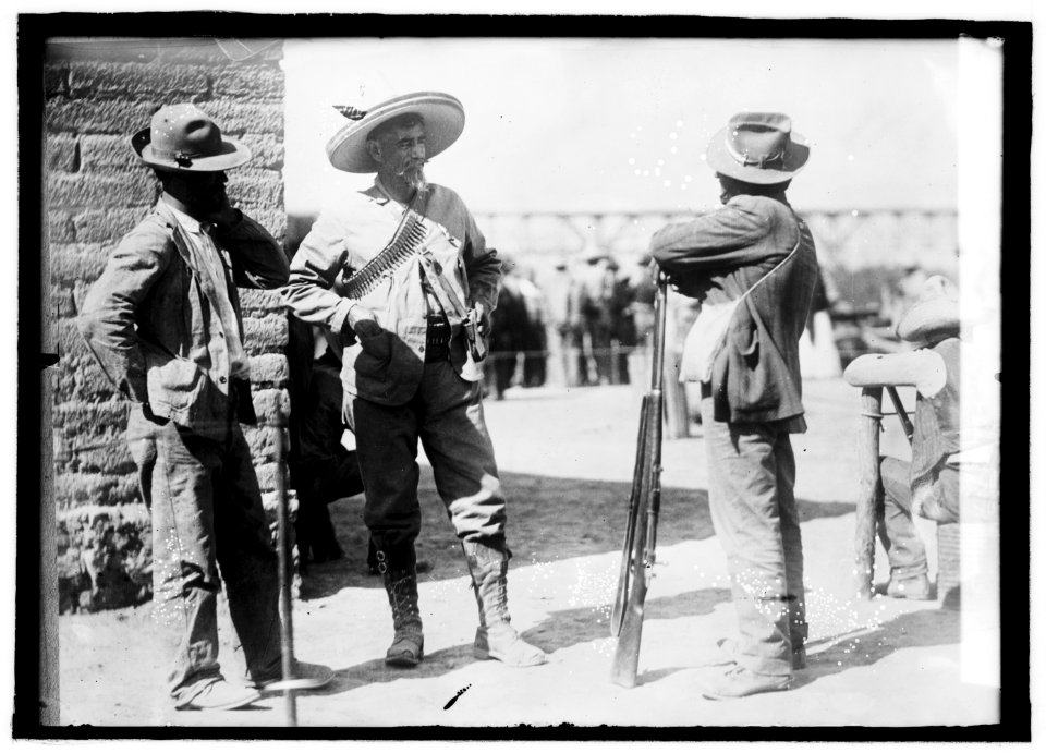 Castillo bandit Chief of Mexico LCCN2016821118