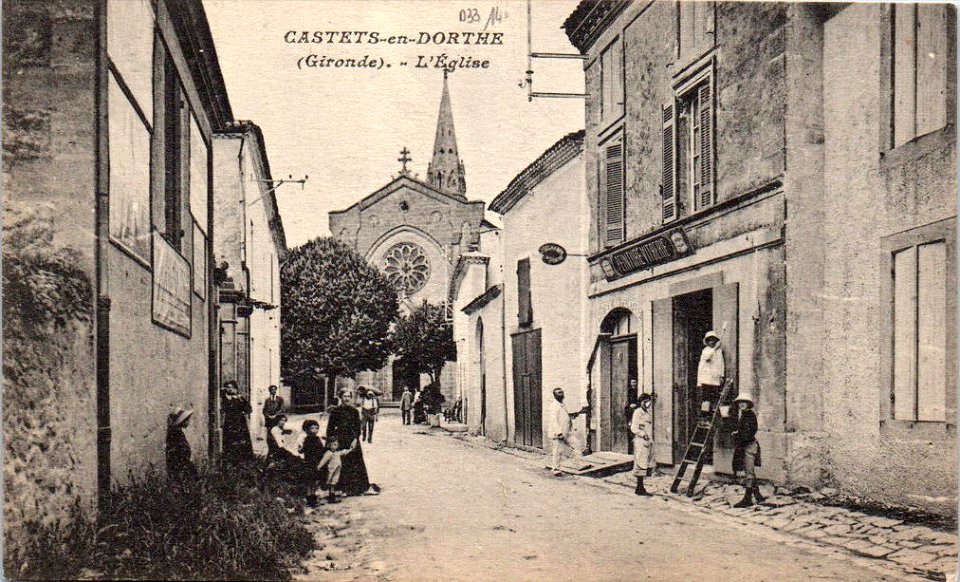 Castets-en-Dorthe - rue de l'église 4