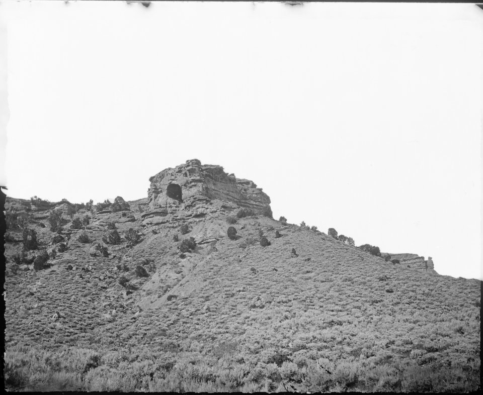 Castle Rocks, at the head of Echo Canyon. Summit County, Utah. - NARA - 516633