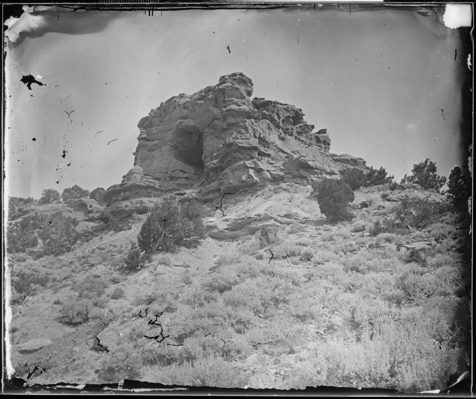 Castle Rock. Echo Canyon, Utah - NARA - 519449