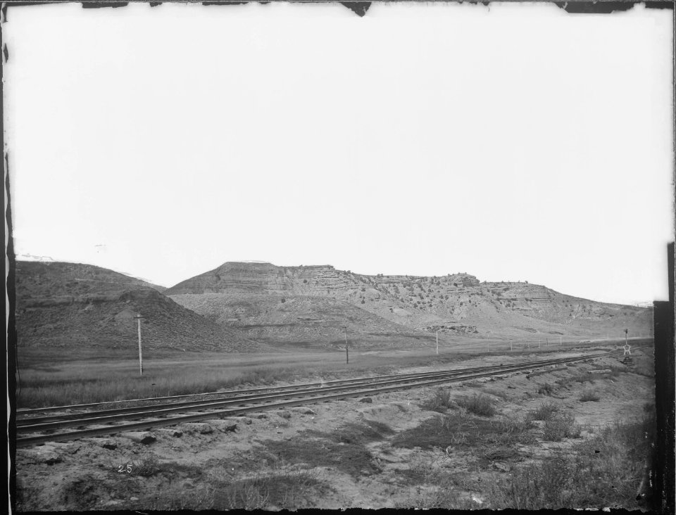 Castle Rocks, at the head of Echo Canyon. Summit County, Utah. - NARA - 516632