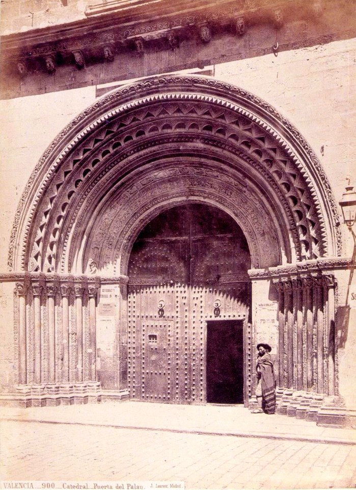 Catedral de València, porta de Palau, 1870, Laurent