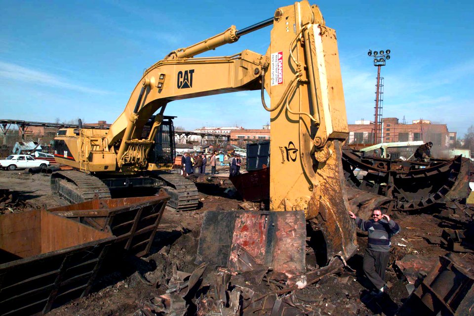Caterpillar excavator, Cooperative Threat Reduction Program