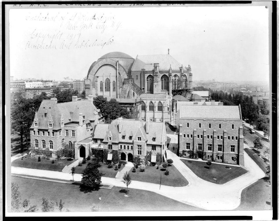 Cathedral of St. John the Divine, New York City, N.Y. LCCN97506533