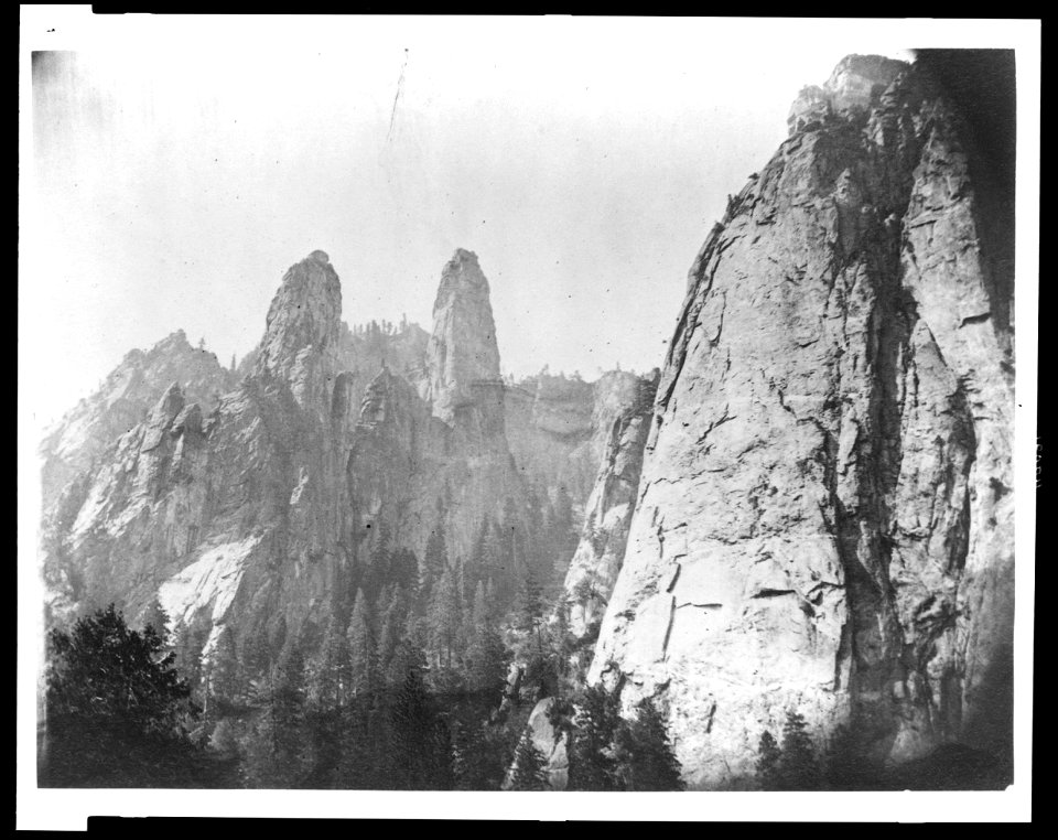 Cathedral Spires, Yosemite National Park, Calif. LCCN95514051