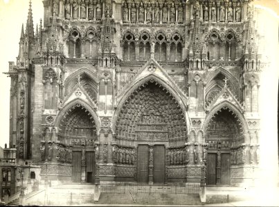 Cathedral, Amiens, France, 1903 photo