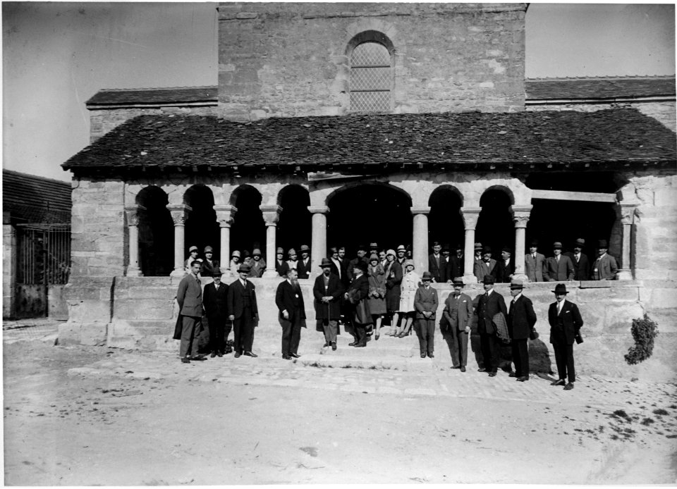 Cauroy les hermonville 07989