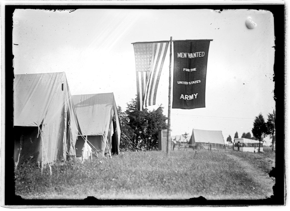 Cavalry camp, Winchester, Va., 1913 LCCN2016851147
